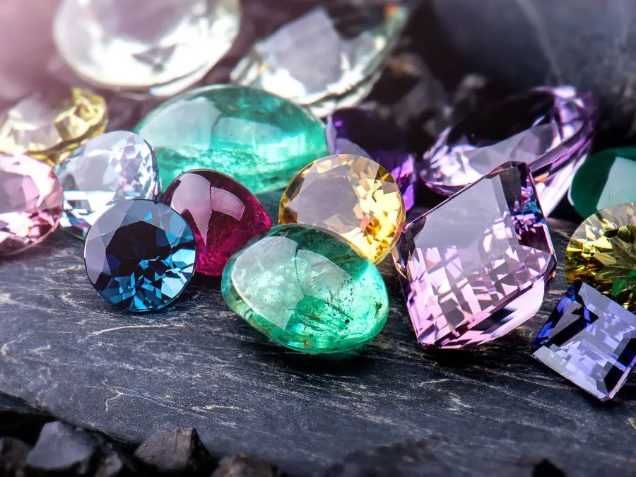 cách nhận biết đá quý hiệu quả