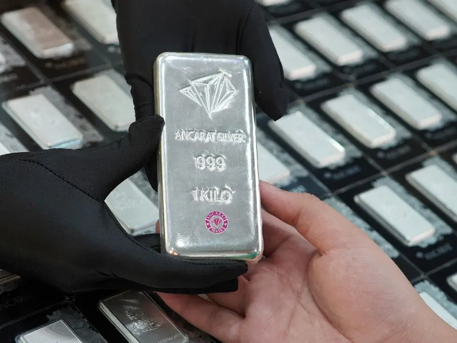 Giải đáp tiết kiệm và tích lũy khác nhau như thế nào