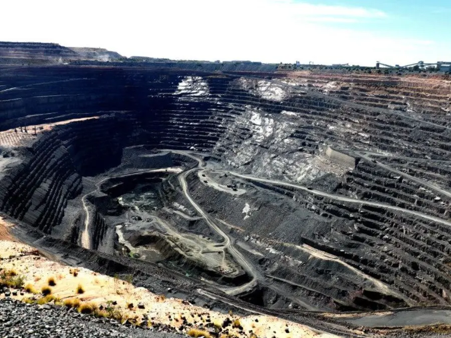 Mỏ kim cương lớn nhất thế giới ở đâu?