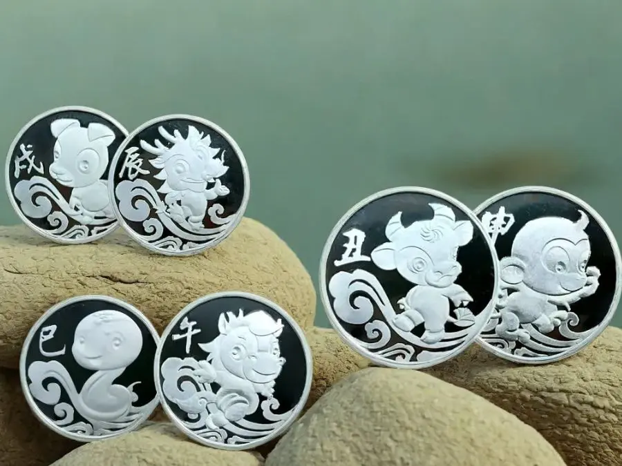 Bạc mỹ nghệ Ancartat được chế tác từ công nghệ chuyên nghiệp và các nghệ nhân tay nghề cao Mua bạc mỹ nghệ