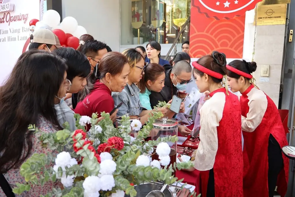 Ancarat khai trương cửa hàng thứ 7