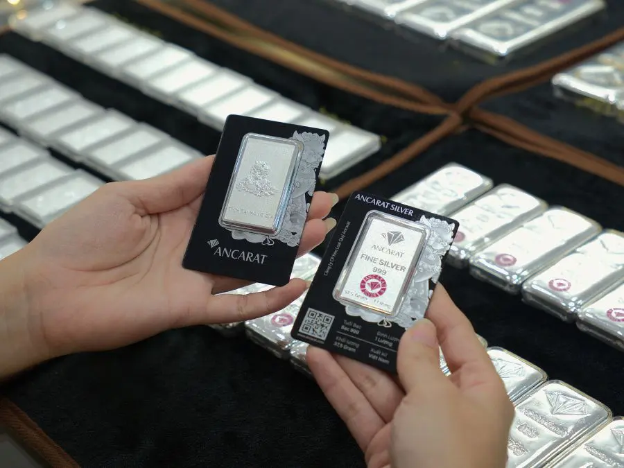 Trả lời 1 cây bạc nặng bao nhiêu