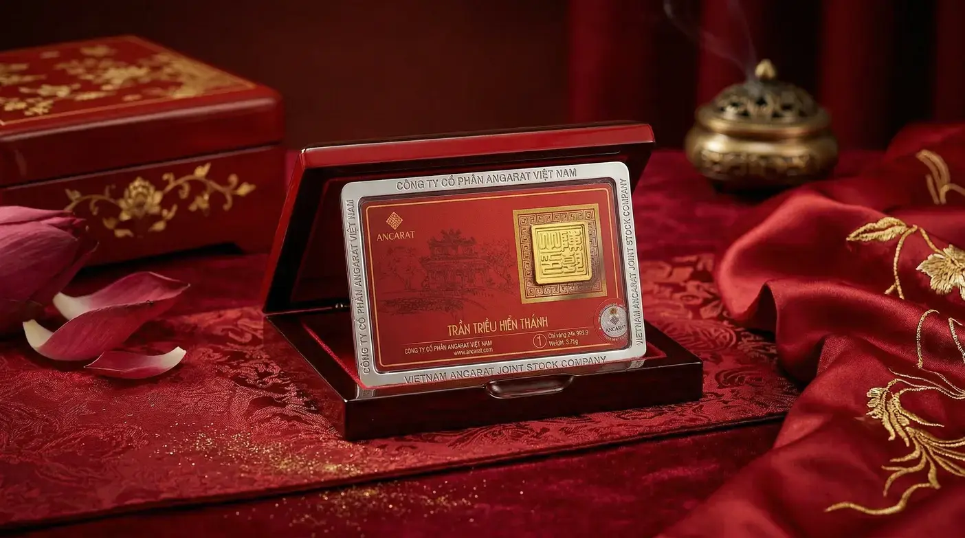 Sở hữu Vàng kim ấn trần triều 9999 thiết kế sang trọng là cách rước ấn đền Trần bằng vàng hiện đại, an nhàn.