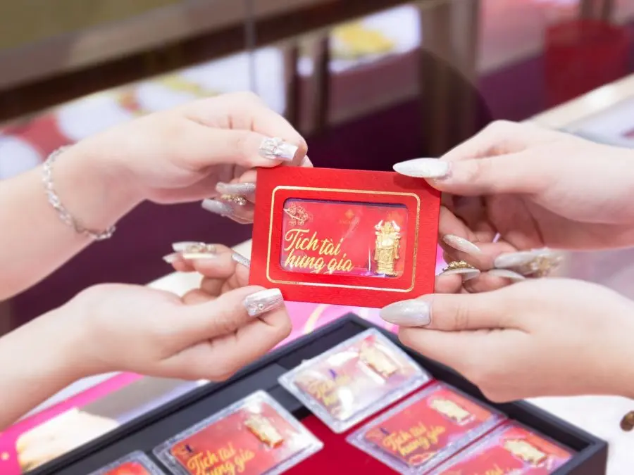 Trả lời Giá vàng tăng do đâu