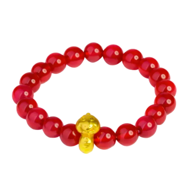 Vòng đá đỏ phối charm vàng 24K Con giáp Tỵ