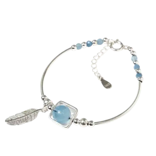 Vòng tay đá aquamarine phối chiếc lá mix bạc